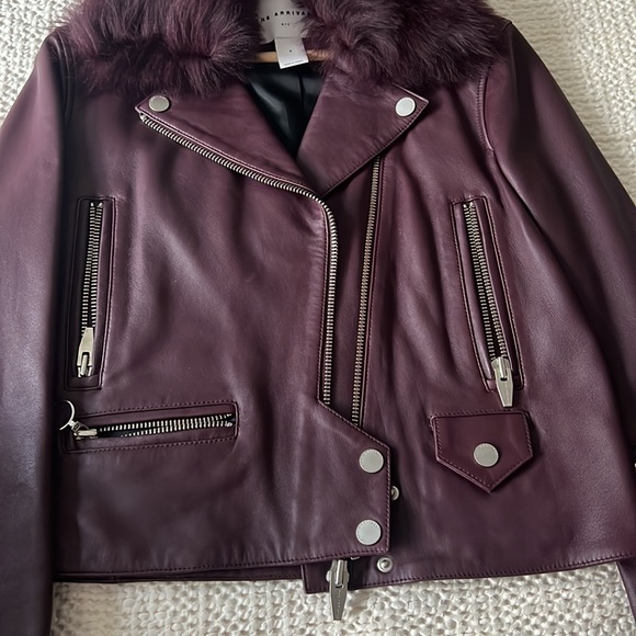 Excellent barely worn The Arrivals leather moto jacket size small burgundy - Picture 5 of 7